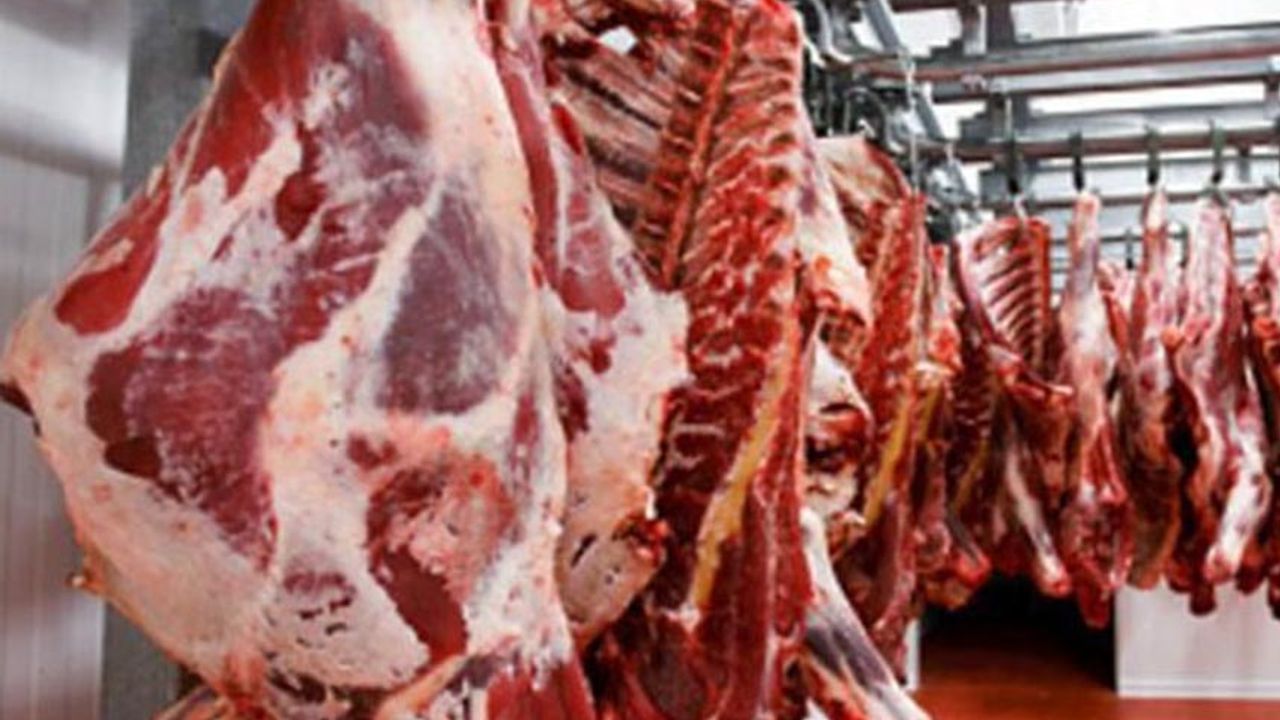 Et ve Süt Kurumu dana ve kuzu karkas alım fiyatını 2 lira artırdı! Tarım Bakanından kırmız etle ilgili açıklama!