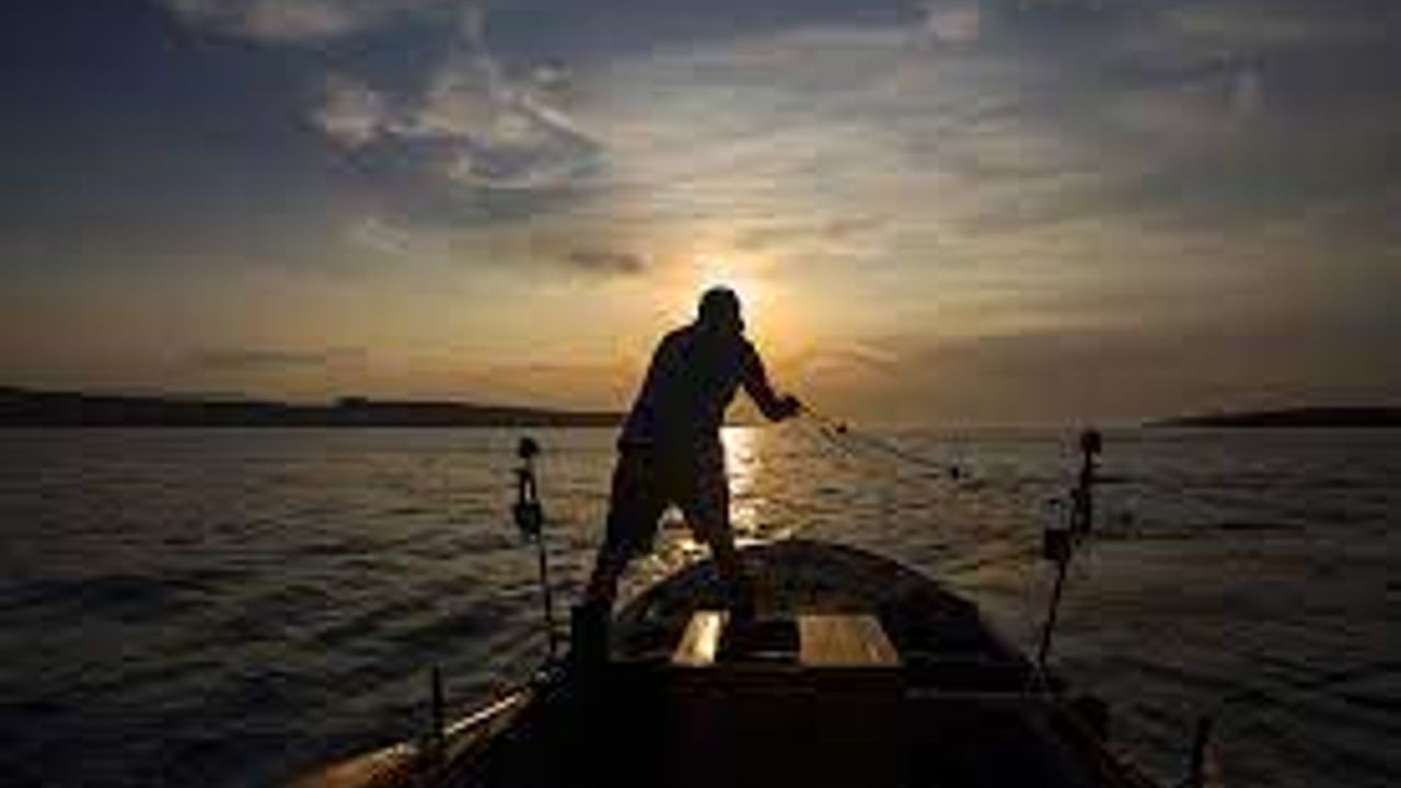 Küçük Ölçekli Balıkçılığın Desteklenmesi  için icmalleri askıya çıkartıldı