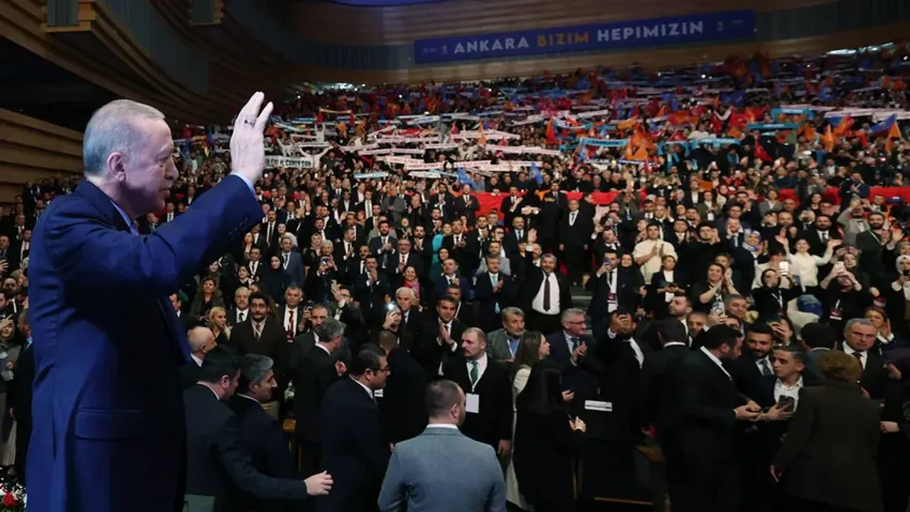 Ak Parti Ankara İlçe Adaylarını Açıkladı