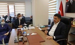 Bekir Pakdemirli'den çiftçiye TMO çağrısı: Ürünlerinizi TMO'ya getirin