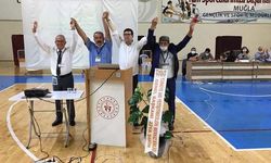 Orman yangınlarının ortasında genel kurul yaptılar! Arıcılardan tepki!