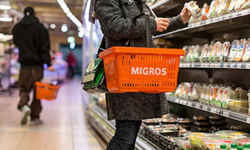 Migros Market'ten sürpriz teklif: 5 L ayçiçek yağı 199 TL, yumurta 52 TL