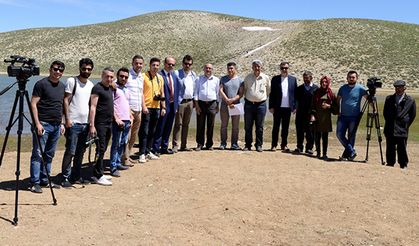 Yedikuyular yaylasındaki hayvanlar suya kavuştu!