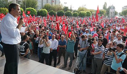 Recep Konuk: 15 Temmuz yaşanmamış gibi davranamayız!