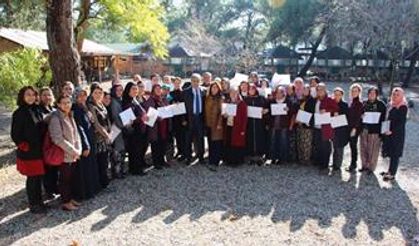 Antalyalı kadın çiftçilere destek!