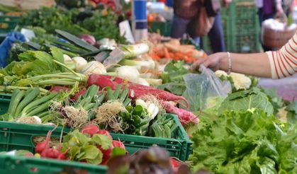 Savaşın acı reçetesi reyonlara indi: Sebze ve meyve fiyatları ateş pahası!