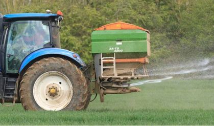 Çiftçi savaşa rağmen pes etmedi: Gübre satışları geçen yılı geçti!