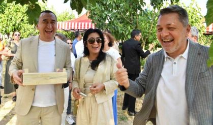 Ankara'da 18 bin meyve ağacının bulunduğu ATA Çiftliği'nde ilk hasat