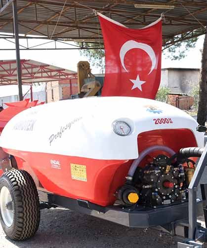İzmir'de 43 çiftçiye hibe makine ve ekipman desteği!