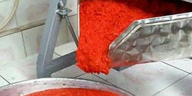 Adana'da üreticiye salça makinası hibe edilecek