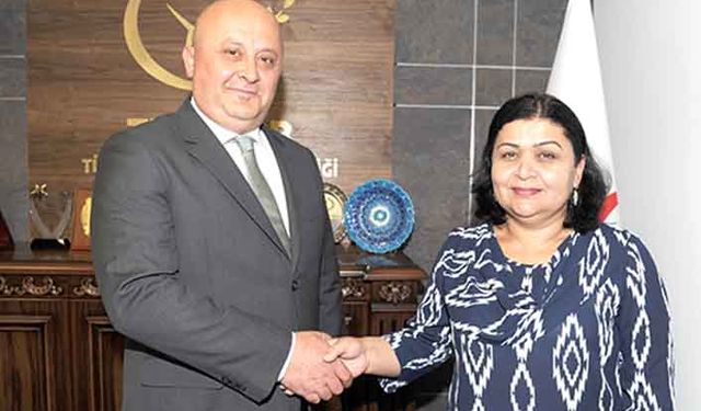 Tacikistan Tarım Bakan Yardımcısı TÜRKTOB'u ziyaret etti