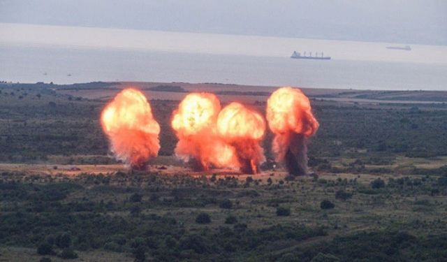 Anız yaktılar 40 dönüm buğday tarlası küle döndü