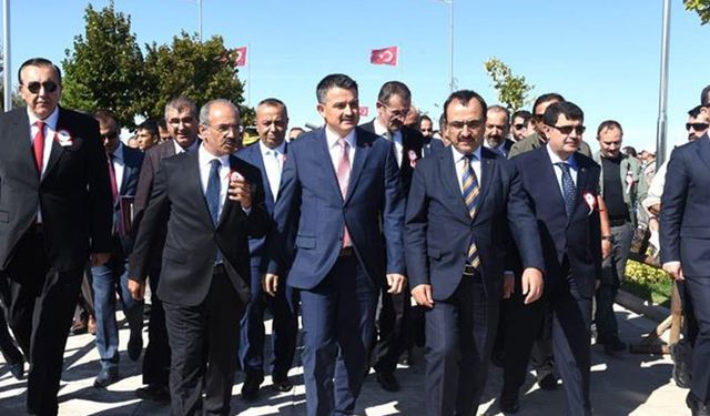 Bakan Pakdemirli: Sakarya Zaferi programlarına katıldı