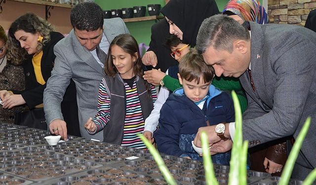 Batman'da Tarım Atölyesi ve Laboratuvarı hizmete açıldı