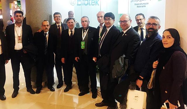 TSÜAB yönetimi İran'da fuara katıldı