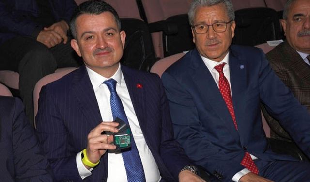 Veterinere SMS atacak kulak küpesinde şok maliyet: Fiyatı bundan dolayı mı açıklanmıyor?