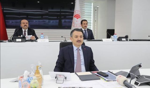 Tarımda acil eylem planı yerine online toplantı! Mart Nisan ayları çiftçilerimiz için çok stratejik