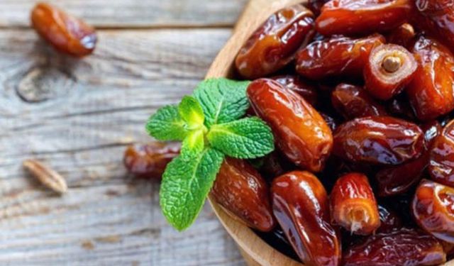 Nişasta bazlı şekeri hurmaya da bulaştırdılar