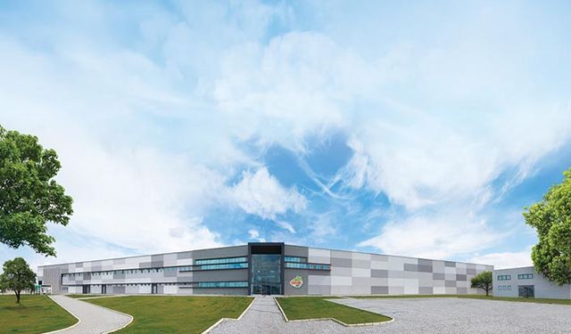 Tavuk sektörüne robotlar girdi