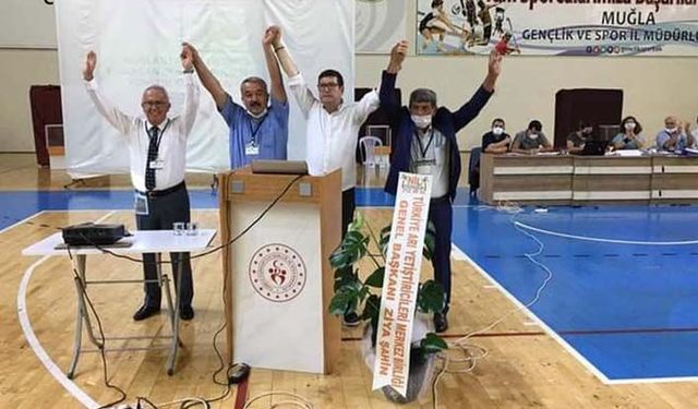 Orman yangınlarının ortasında genel kurul yaptılar! Arıcılardan tepki!