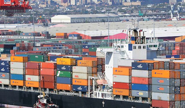 Karaman şekeri ithal fırın ürünlerini ihraç etti!