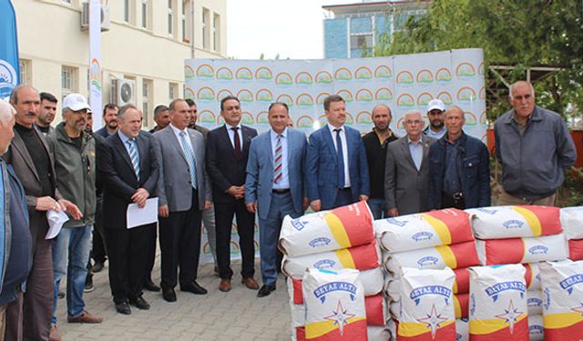 Iğdır’da pamuk üretimini artırmak için tohum dağıtıldı!