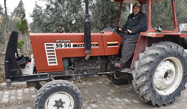 Geçimini çiftçilik yaparak kazanıyor