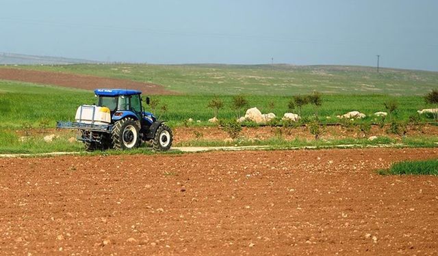 Bakanlıktan "Gübrede Sıkıntı Yok" rötuşu: Yasaklı ürün 33'lük nitrat 9 yıl sonra sahaya dönüyor!