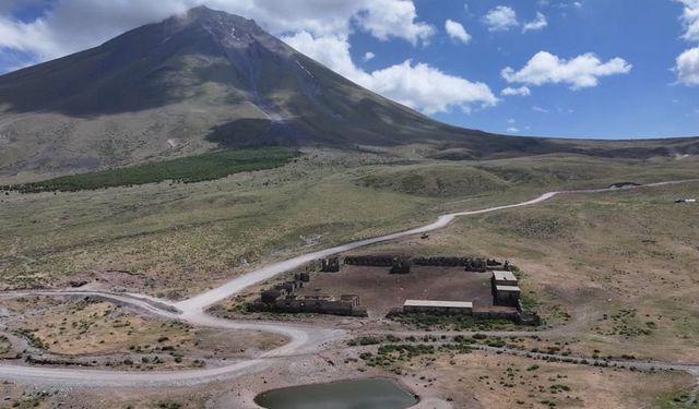 TİGEM arazisinde izinsiz yol krizi: Valilik, mera kanununu yok sayarak çalışmalara başladı!