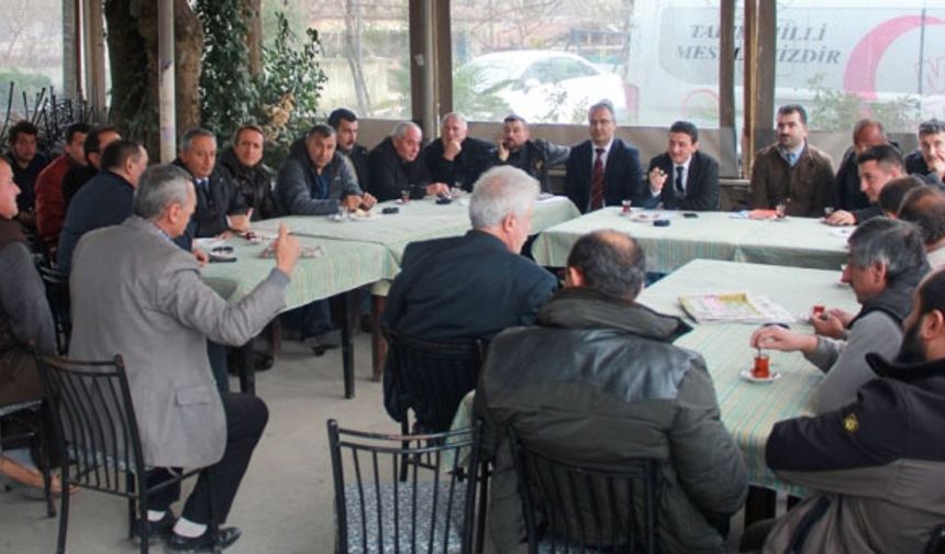 Parıldar çiftçilerin sorunlarını dinledi