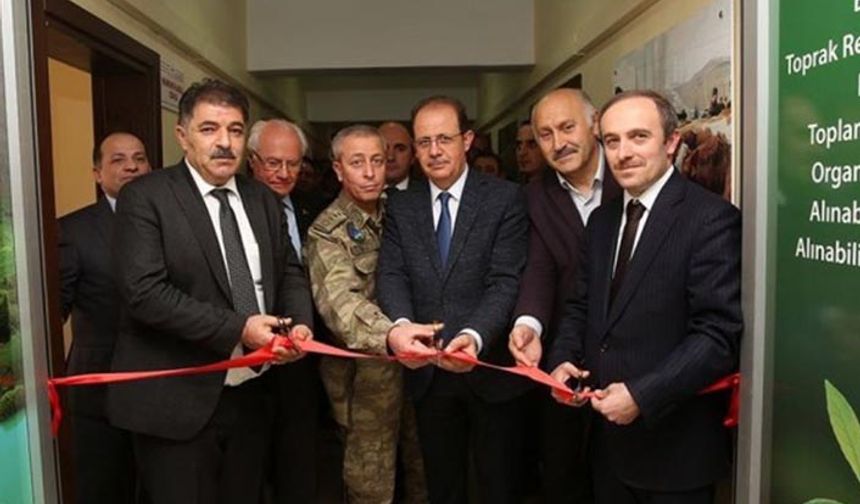 Bayburt'ta toprak ve su analiz laboratuvarı açıldı