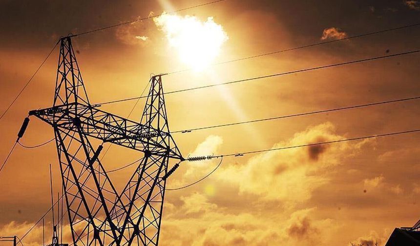 Çiftçinin şalteri indi: 4 yılda 75 bin abone karanlıkta kaldı!