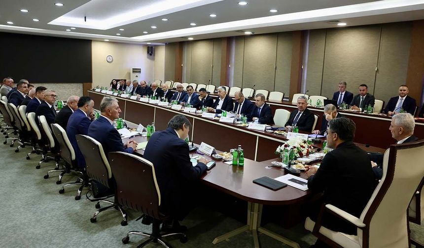 Bakan Yumaklı'dan 2026 hububat hasadı açıklaması: Cumhuriyet tarihinin en yüksek rekoltesi bekleniyor